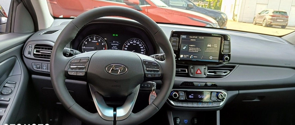 Hyundai I30 cena 94500 przebieg: 10, rok produkcji 2022 z Daleszyce małe 529